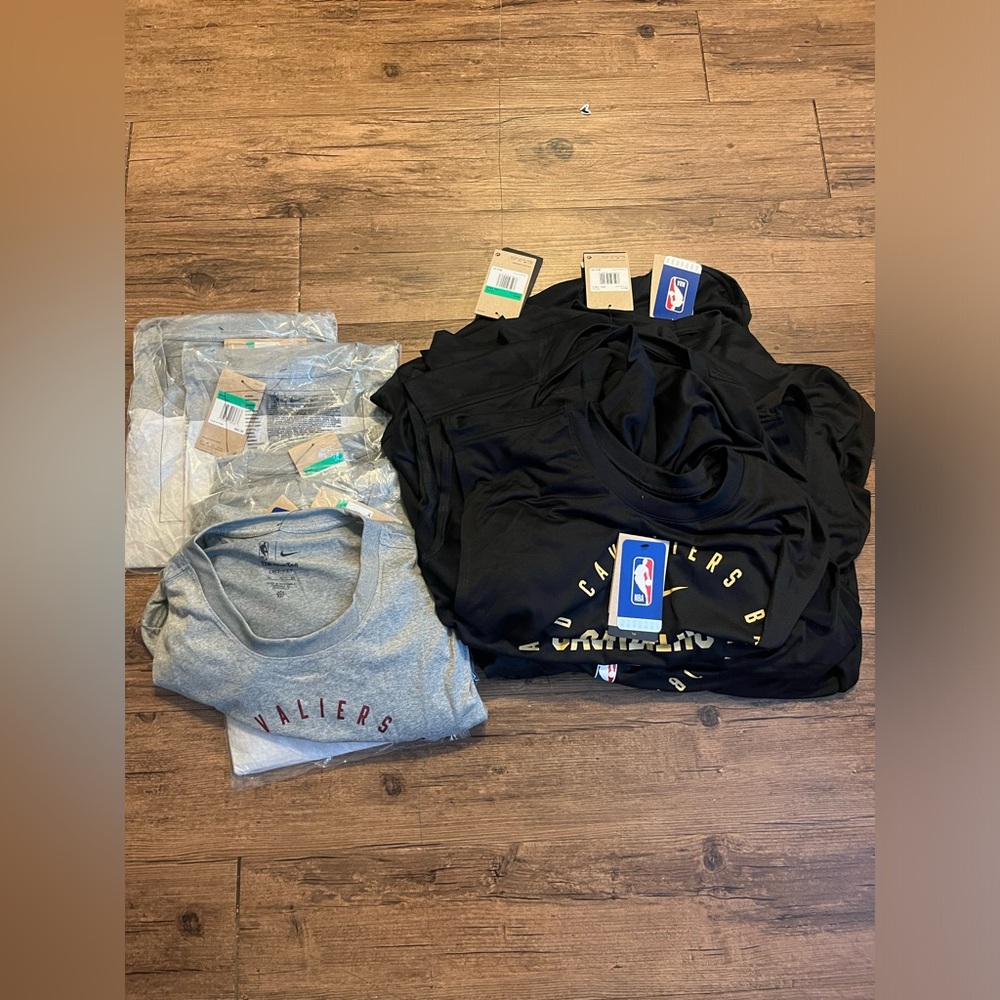 15 Cavs shirt